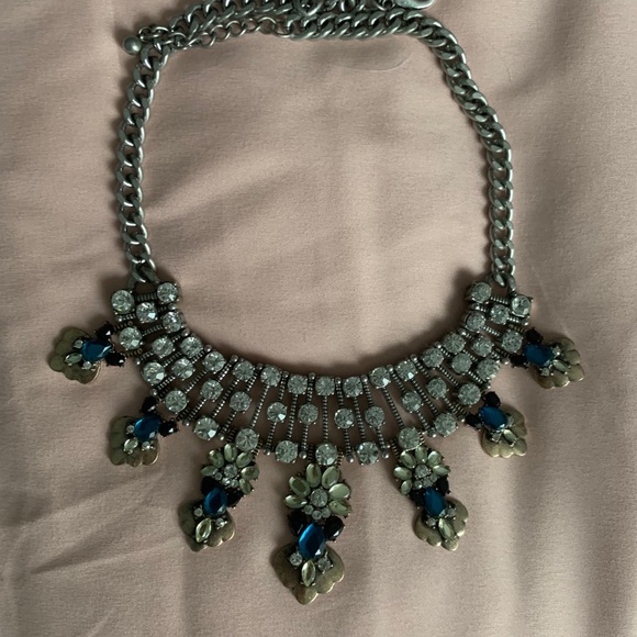 Necklace - Picture 2 of 3